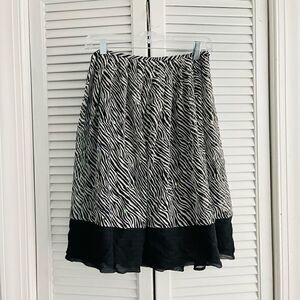 Vintage Silk Club Petite 100% Silk Skirt Size 6P
